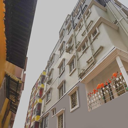 Hotel O Trisha Guest House Dum Dum Extérieur photo