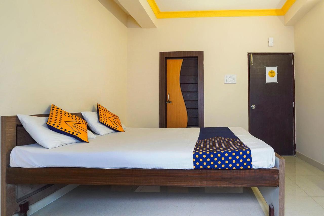 Hotel O Trisha Guest House Dum Dum Extérieur photo