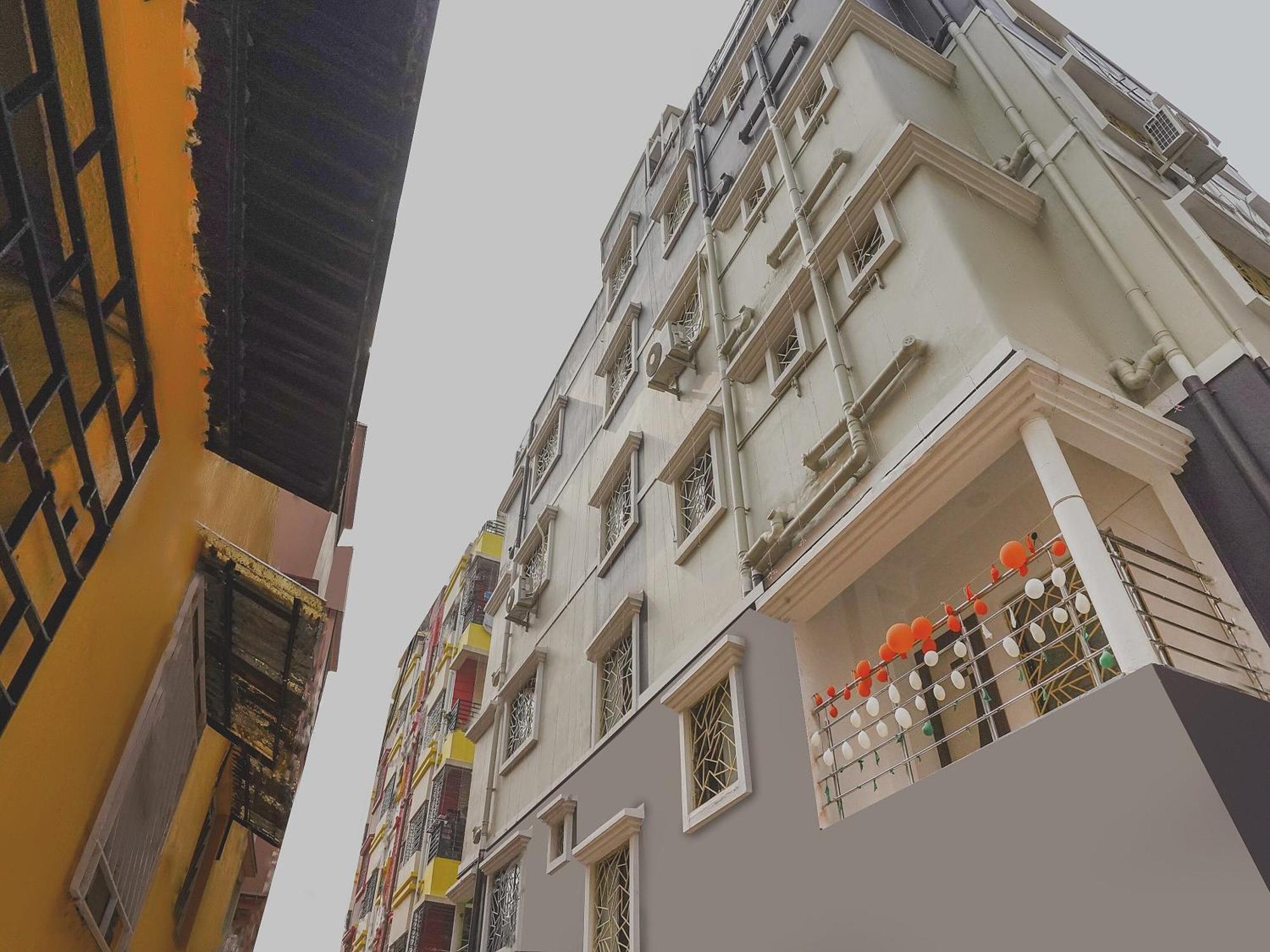 Hotel O Trisha Guest House Dum Dum Extérieur photo